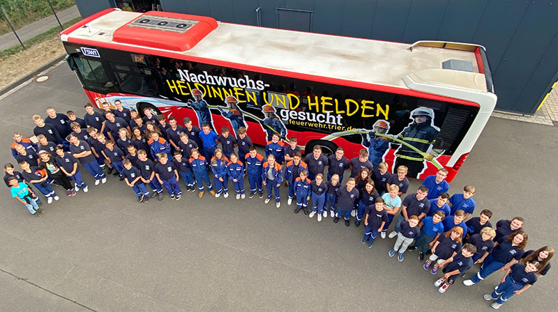 Ein Teil der Trierer Jugendfeuerwehr.