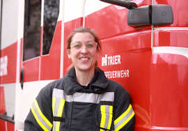 Heike Liesch ist die erste Frau bei der Trierer Berufsfeuerwehr.