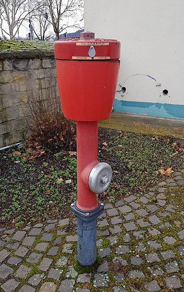 Überflurhydranten